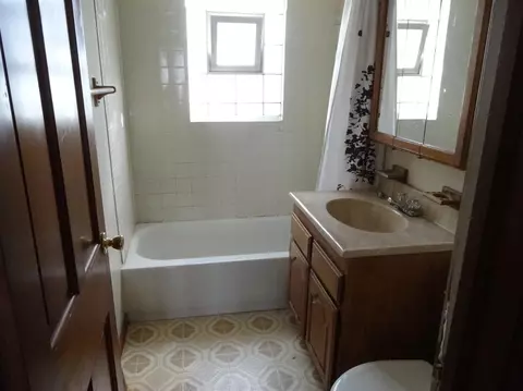 2638 Birch Ave, Whiting, IN 46394 photo 4