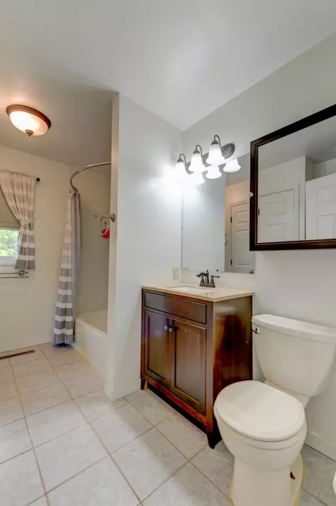 8472 Edison St, Crown Point, IN 46307 photo 10