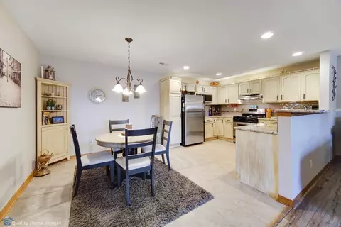 982 Birch Dr, Crown Point, IN 46307 photo 7