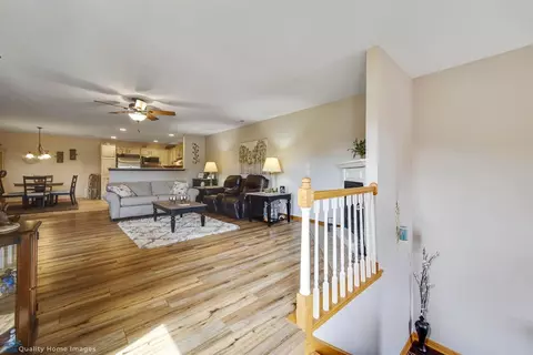 982 Birch Dr, Crown Point, IN 46307 photo 6