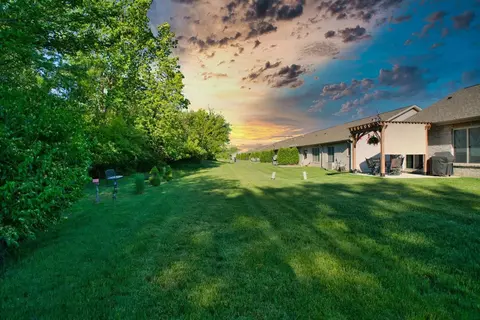 860 Veterans Ln, Crown Point, IN 46307 photo 24