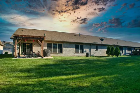 860 Veterans Ln, Crown Point, IN 46307 photo 27