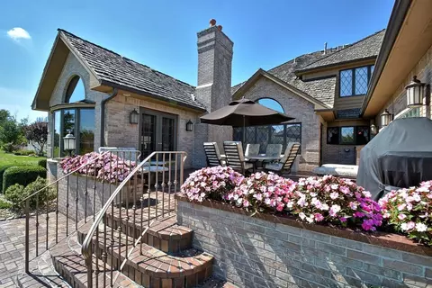 933 Waterville Ct, Dyer, IN 46311 photo 31