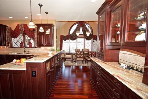 933 Waterville Ct, Dyer, IN 46311 photo 11