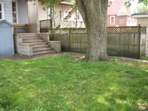 1624 Roberts Ave, Whiting, IN 46394 photo 23