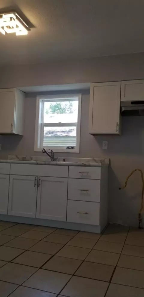 4385 Delaware St, Gary, IN 46409 photo 10