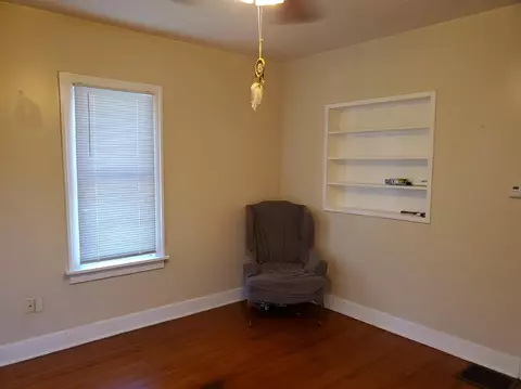 723 E Clark St, Crown Point, IN 46307 photo 3