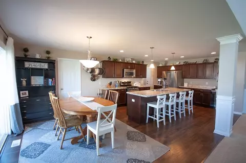 8824 Mallard Ln, Saint John, IN 46373 photo 9