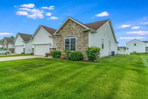 1815 E 103rd Pl, Crown Point, IN 46307 photo 2