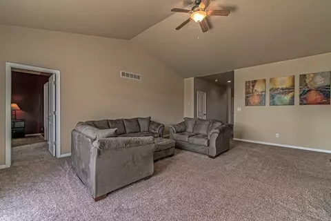1815 E 103rd Pl, Crown Point, IN 46307 photo 4