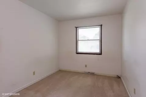 330 Michigan St, Porter, IN 46304 photo 8