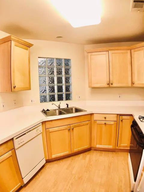 2629 Georgetowne Dr #C2, Highland, IN 46322 photo 5