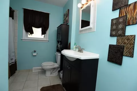 1016 N Dwiggins St, Griffith, IN 46319 photo 6