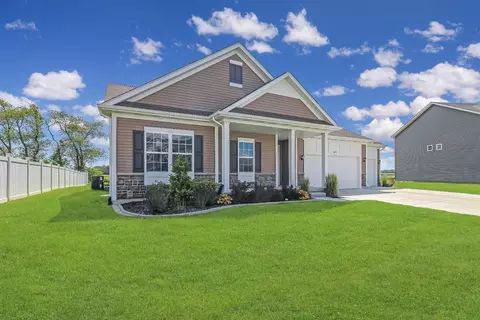 11207 Summerlin St, Cedar Lake, IN 46303 photo 2