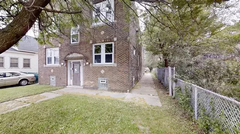 584 Sibley St, Hammond, IN 46320 photo 2