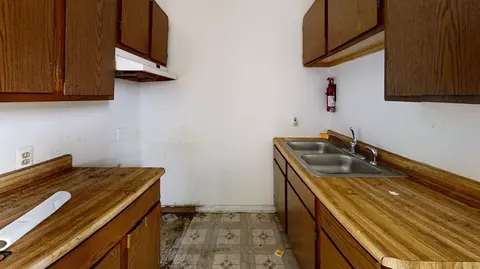 584 Sibley St, Hammond, IN 46320 photo 49