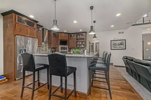 10929 Bunker Dr, De Motte, IN 46310 photo 14