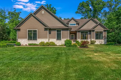 10929 Bunker Dr, De Motte, IN 46310 photo 1
