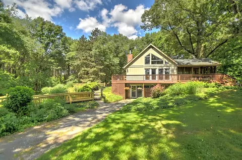 8144 N County Road 300, Rolling Prairie, IN 46371 photo 1