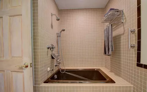 8144 N County Road 300, Rolling Prairie, IN 46371 photo 18