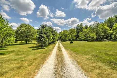 8144 N County Road 300, Rolling Prairie, IN 46371 photo 15