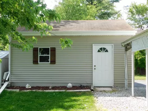 201 Maple St, Crown Point, IN 46307 photo 9