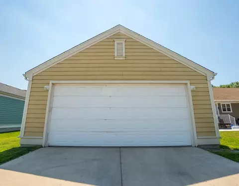 1149 Weaver Way, Burns Harbor, IN 46304 photo 32