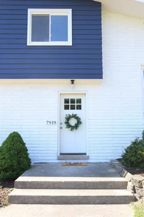 7919 Hemlock Ave, Gary, IN 46403 photo 6