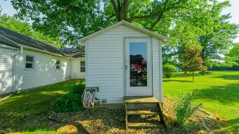 8318 S Range Rd, Union Mills, IN 46382 photo 18