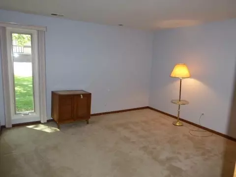 435 Old Stone Rd #B-3, Munster, IN 46321 photo 6