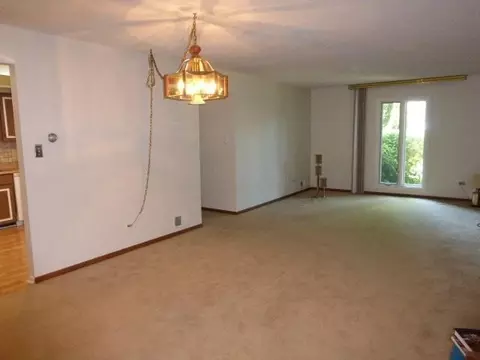 435 Old Stone Rd #B-3, Munster, IN 46321 photo 2