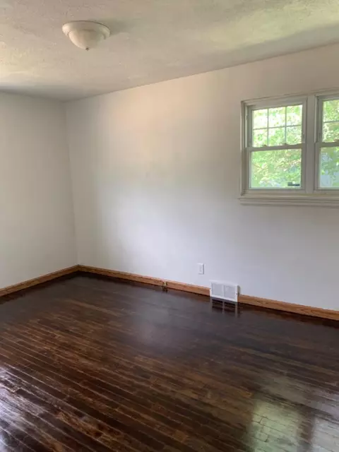 401 N Miami St, Gary, IN 46403 photo 8