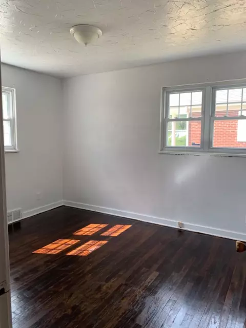 401 N Miami St, Gary, IN 46403 photo 9