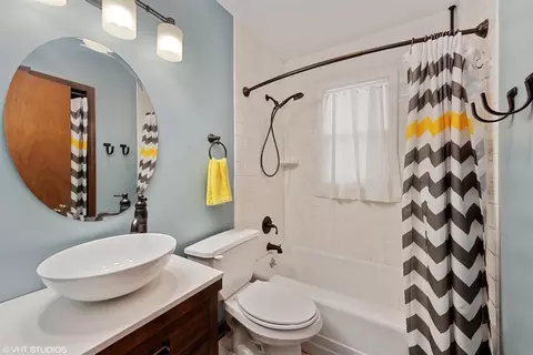 7732 Locust Ave, Gary, IN 46403 photo 9