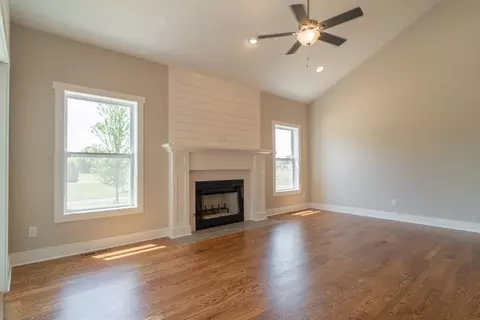 3121 Devonshire Cir, Crown Point, IN 46307 photo 4