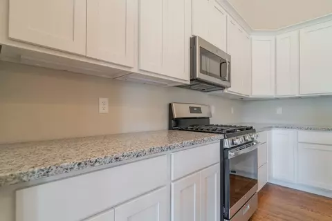 3121 Devonshire Cir, Crown Point, IN 46307 photo 10