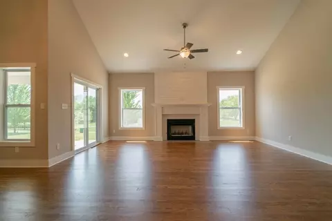 3121 Devonshire Cir, Crown Point, IN 46307 photo 6