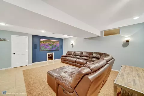 8581 E 94th Ct, Crown Point, IN 46307 photo 22