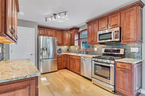 8104 Beech Ave, Munster, IN 46321 photo 9