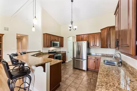 270 E 125th Pl, Crown Point, IN 46307 photo 5