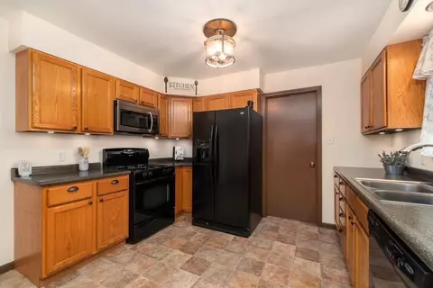 2433 Juniper St, Portage, IN 46368 photo 7