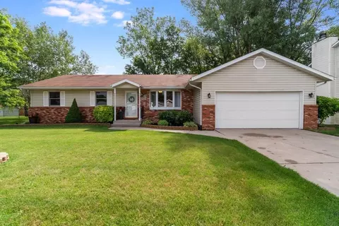 2433 Juniper St, Portage, IN 46368 photo 1