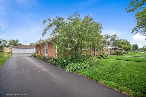 605 W Pine St, Griffith, IN 46319 photo 18