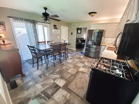 120 Pheasant Run Dr, Porter, IN 46304 photo 12