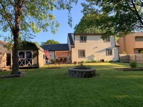 120 Pheasant Run Dr, Porter, IN 46304 photo 3