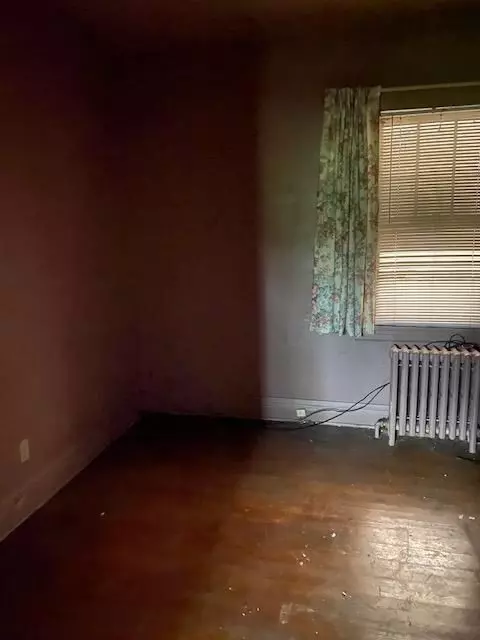1124 Delaware St, Gary, IN 46407 photo 4