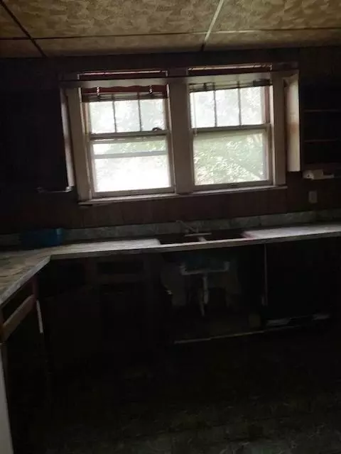 1124 Delaware St, Gary, IN 46407 photo 7