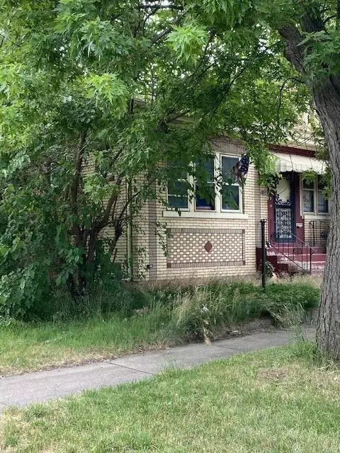 1124 Delaware St, Gary, IN 46407 photo 2