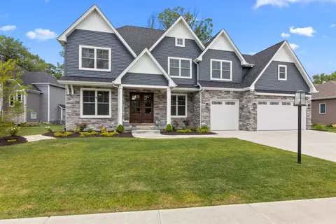 950 Schilling Dr, Crown Point, IN 46307 photo 1