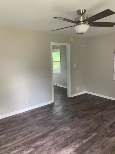 368 Calhoun St, Gary, IN 46406 photo 3